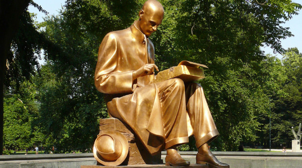 statua-Indro-Montanelli