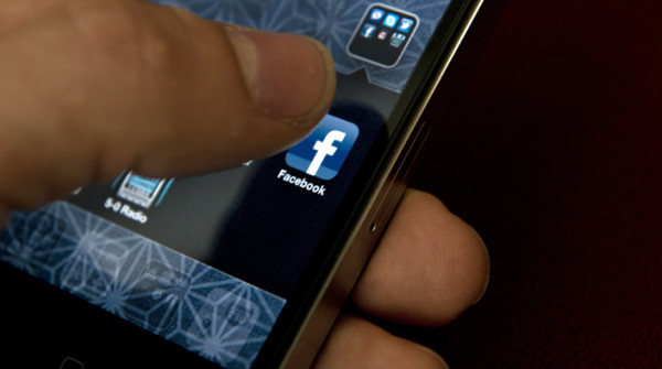 Facebook Mobile (Foto: Brendan Smialowski, AFP / Getty Images)